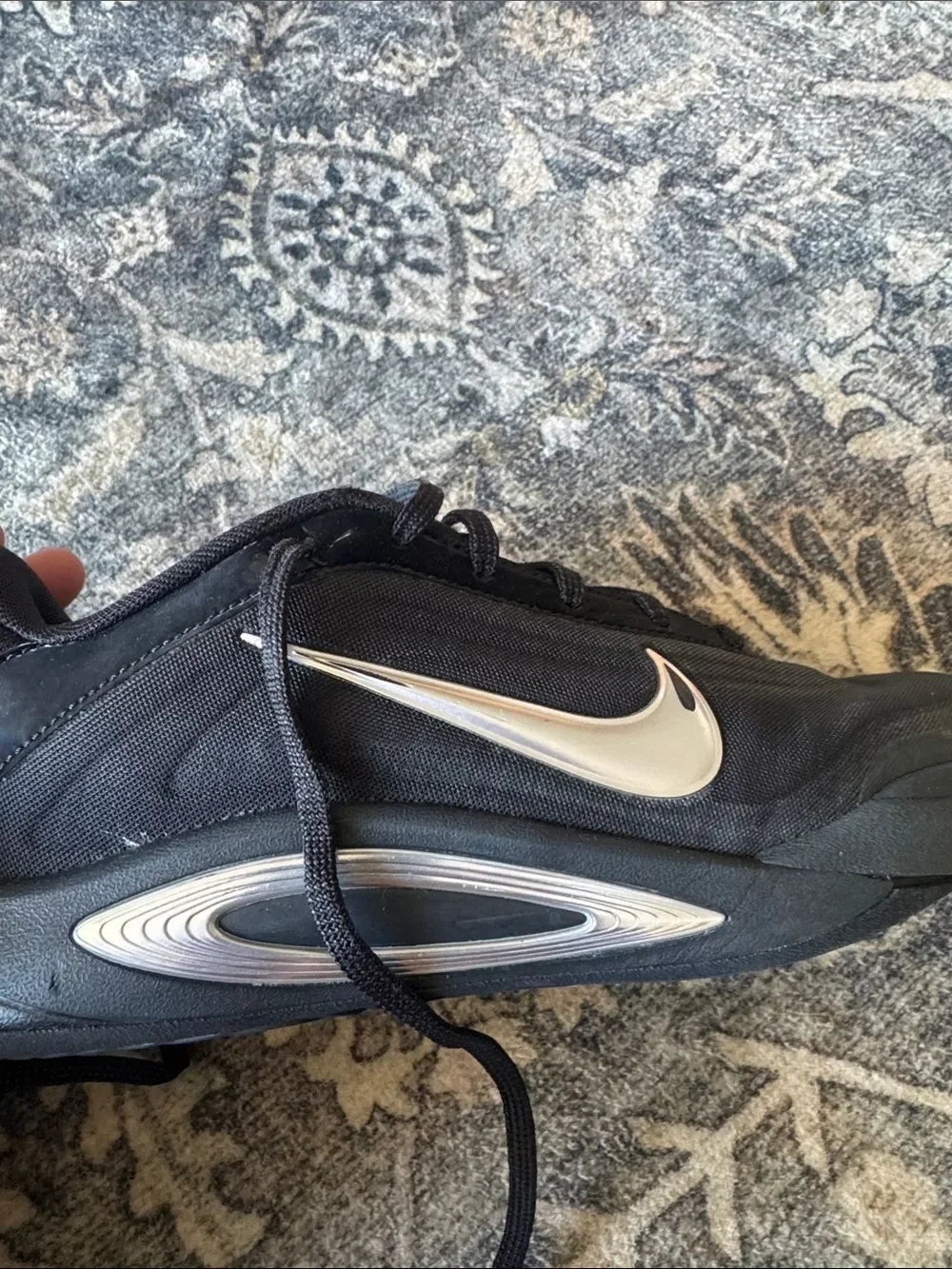 Nike Kids Black Low-Top Basketball Sneakers